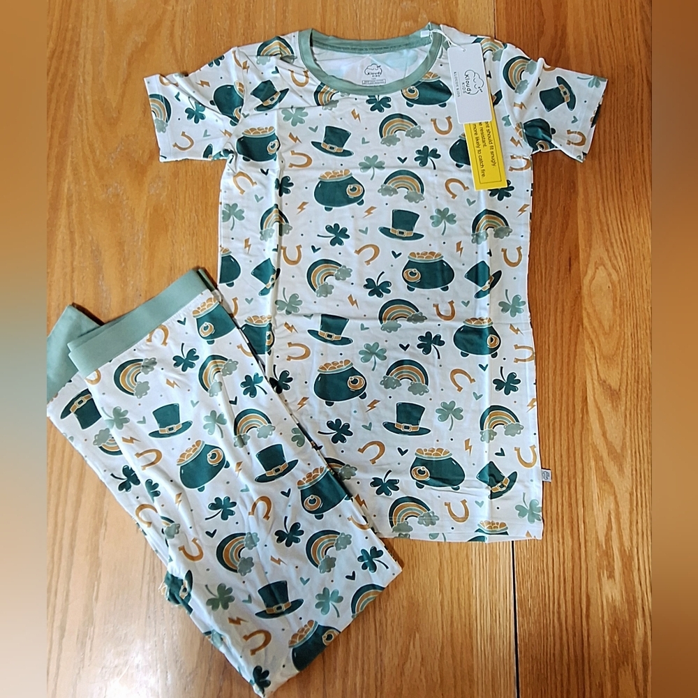 NWT Kids Bamboo Pajama Set Size 12